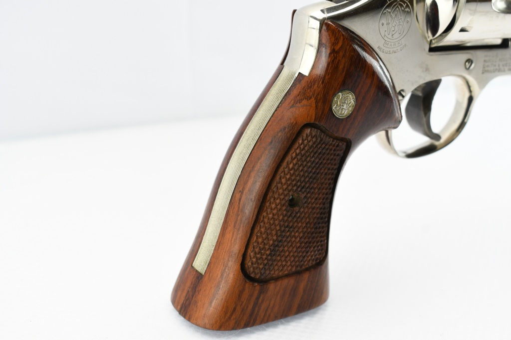 マグナム 1976 HEAVY FRAME SMITH & WESSON HEAVY DUTY N-FRAME 357 MAGNUM REVOLVER | Smith & Wesson