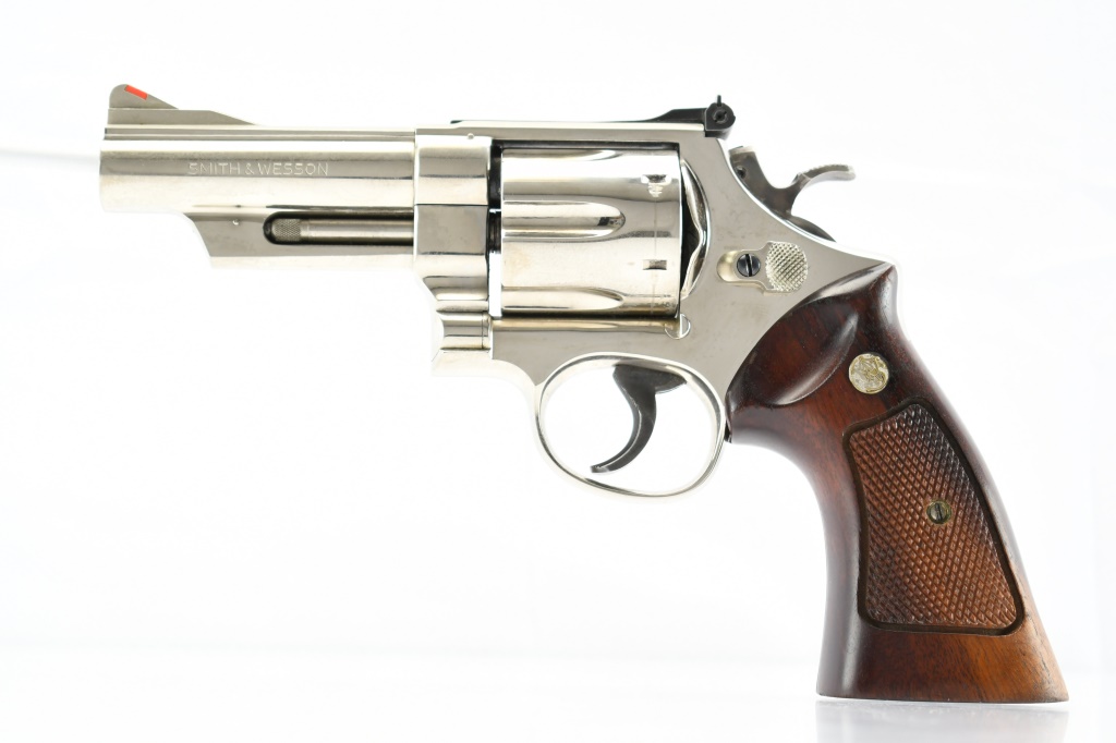 1975 Smith & Wesson, Model 29-2 Nickel (4
