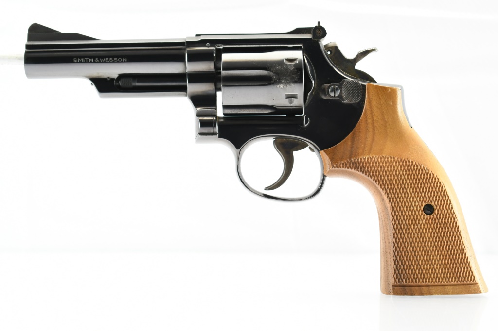 1976 Smith & Wesson, 19-3 Combat Magnum (4
