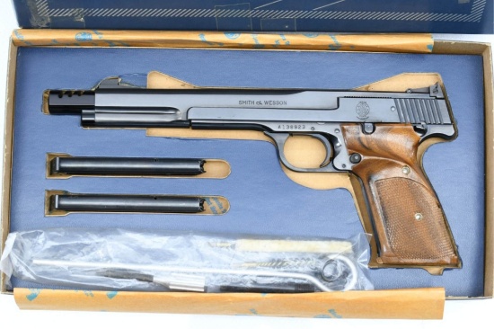 1971 Smith & Wesson, Model 41, 22 LR, Semi-Auto (W/ Box & Magazines), SN - A138923