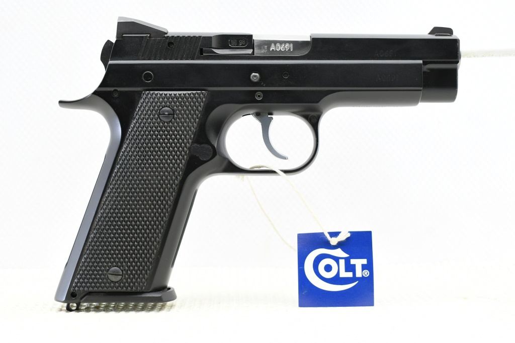 希少　Das individuelle Allgemeine 1998 (1 of 800) Colt, CZ-40, 40 S&W, Semi-Auto | Proxibid