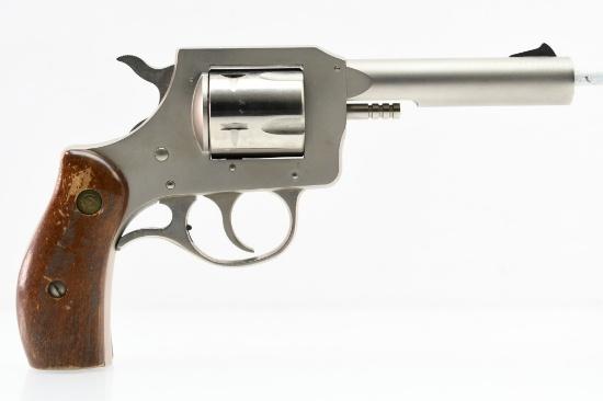 First Year - 1988 New England R73 - Satin Nickle (4"), 32 H&R Magnum, Revolver, SN - NU035595