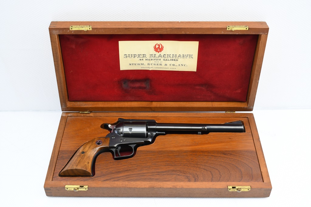 Cased 1960 Ruger Super Blackhawk (7.5