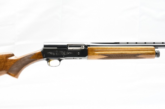 1969 Browning Belgium "Magnum Twenty" (28" IM), 20 Ga., Semi-Auto Shotgun, 69X22234
