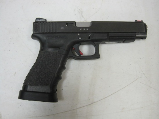"Glock mod.35 40 cal semi auto pistol Lone Wolf bbl Pro Sights - 2 extra ma