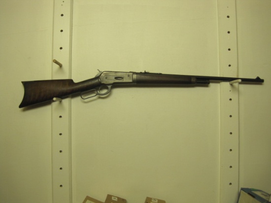 Winchester mod.1886 33 WCF cal lever action rifle ser # 153574 75% BLUE ON