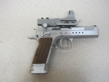 EAA Corp mod. Witness Limited 45 ACP cal semi auto pistol stainless w/C-Mor