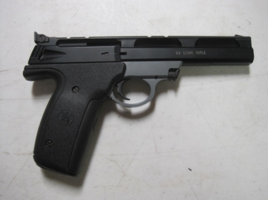 S&W mod. 22A-1 22 LR cal semi auto pistol 5-1/2" bbl ser # UBS2196