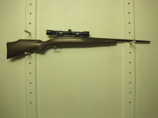 "Savage mod. 10 243 WIN cal left handed bolt action rifle w/Simmons 3-9x32