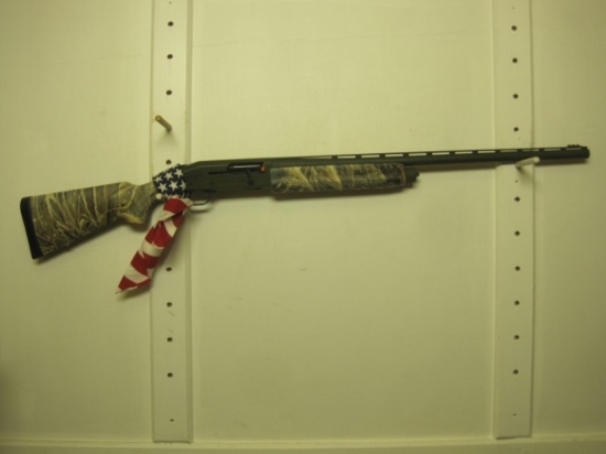 Mossberg mod. 930 12 ga semi auto shotgun vented bbl Duck Commander collect