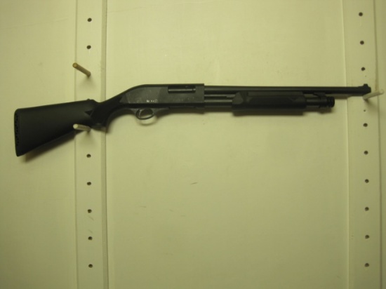 Charles Daly mod. DCGF3010 12 ga pump shotgun field tactical, front ramp si