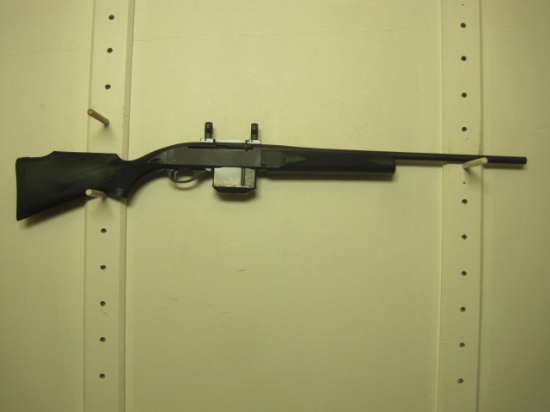 Remington mod. 7400 308 WIN cal semi auto rifle w/scope rings ser # B838411