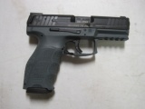 Heckler & Koch mod. VP40 40 S&W cal semi auto pistol (2) 13-rd mags Lifetim
