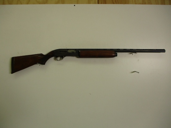 High Standard mod. Field Classic 12 ga semi auto shotgun vent rib ser # 312
