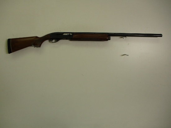 Remington mod. 1100 12 ga semi auto shotgun vent rib ser # L624804M