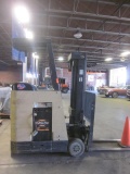 CROWN ELECTRIC STANDUP FORKLIFT 55S WITH SIDE SHIFT