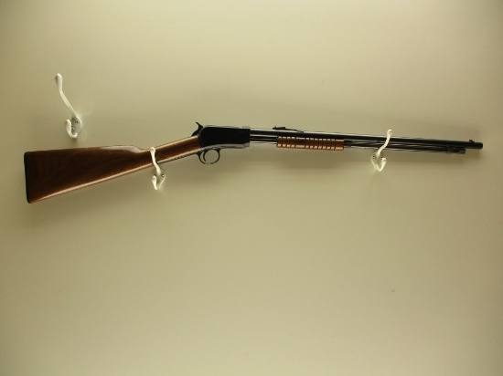 Winchester mod. 1906 22 S-L-LR cal pump rifle ser # 400077