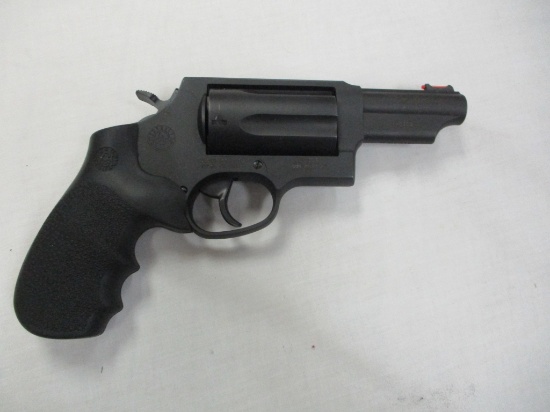 Taurus mod The Judge 410 ga & 45 cal 5 shot revolver 3" matte blue bbl, w/b