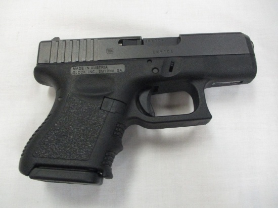 Glock mod 27 Austria 40 cal semi auto pistol