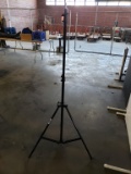 Savage tripod