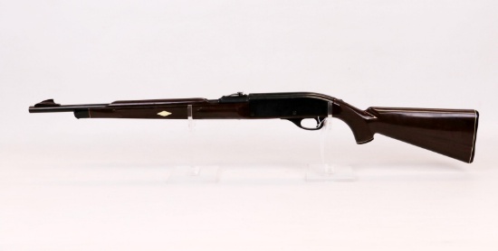 Remington mod Nylon 66 22 LR cal semi auto rifle b