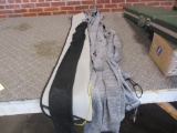 231. 12 Gun Sleeves