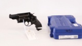 Smith & Wesson mod Governor 45/410 cal revolver
