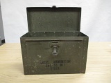 Ammunition chest, 50 cal, M17 canvas strap, opens from side, D39091