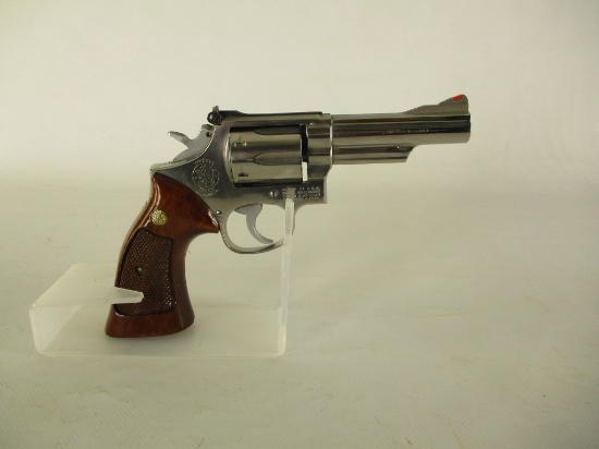 Smith & Wesson mod 66-1 357 mag revolver 4" stainless barrel