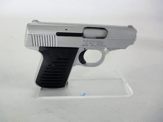 Jimenez Arms mod JA25, 25 auto, semi-auto pistol