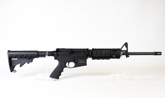 S & W mod M&P15 5.56 Nato cal semi auto rifle