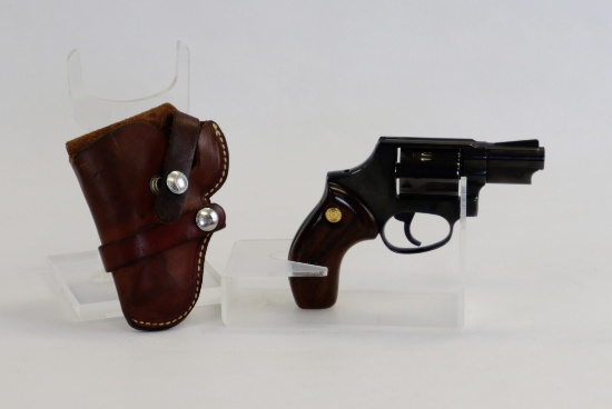 Taurus mod 7439 38 spl cal revolver