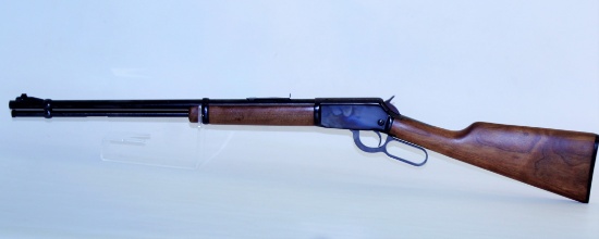 Winchester model 9422 22 WIN Magnum L/A rifle