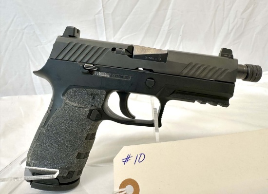 Sig Sauer P320 9mm semi-auto pistol
