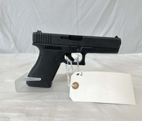 Glock 20 10mm semi-auto pistol