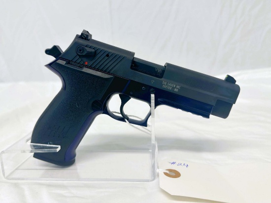 Sig Sauer Mosquito 22LR semi-auto pistol