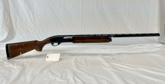 Remington 1100 12 ga. semi-auto shotgun