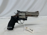 Taurus 44 magnum SA/DA revolver