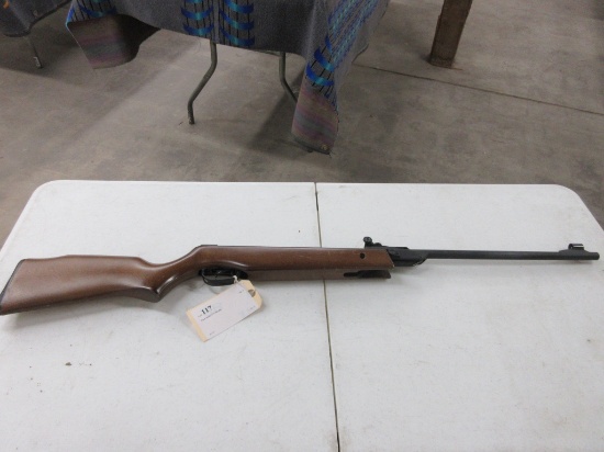 Daisy model 1170 BB rifle