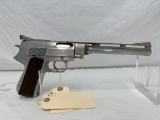 Wildey Survivor 450 .45 Win Mag  semi auto pistol