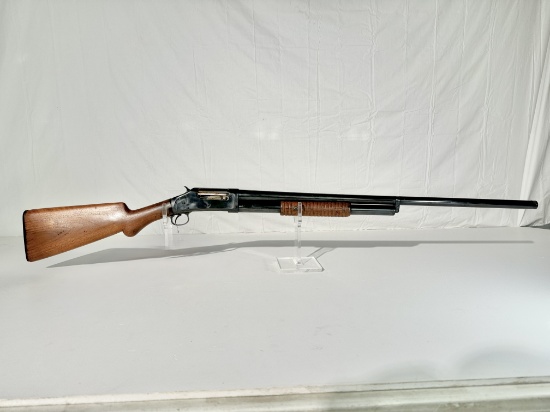 Winchester 1897 12 ga pump shotgun