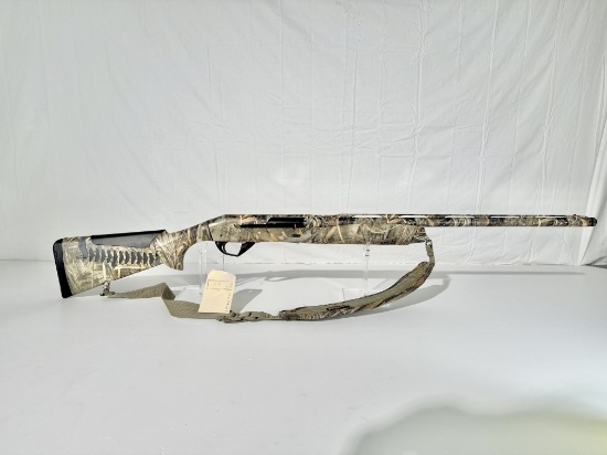 Benelli Super Black Eagle 3 12 ga semi auto shotgun
