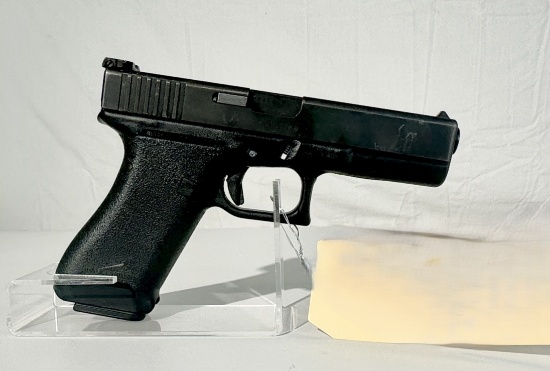 Glock mod 17 9x19mm semi auto pistol