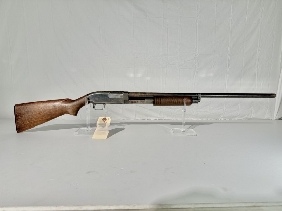 Winchester mod 25 12 ga pump shotgun