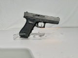 Glock mod 17 Gen 4, 9mm semi auto pistol