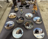 Table of figurines/collectible plates