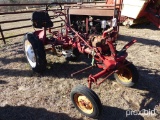 IH TRACTOR (SALVAGE)