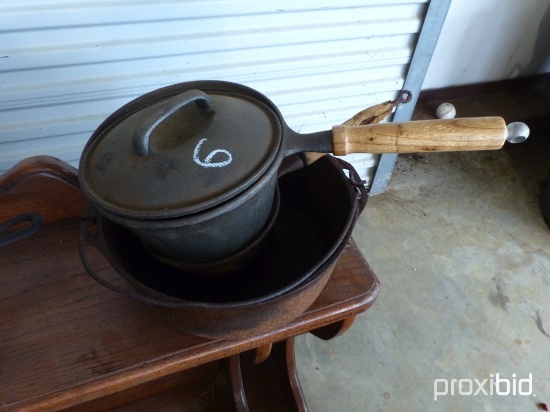 CAST IRON COOKWARE