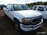 05 GMC 2500 HD 4DR, 78K MIS