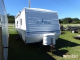 2002 FOUR WINDS TRAVEL TRAILER 26FT W/ AWNING